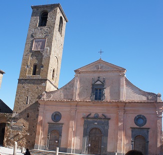 チヴィタ・ディ・バニョレッジョの教会