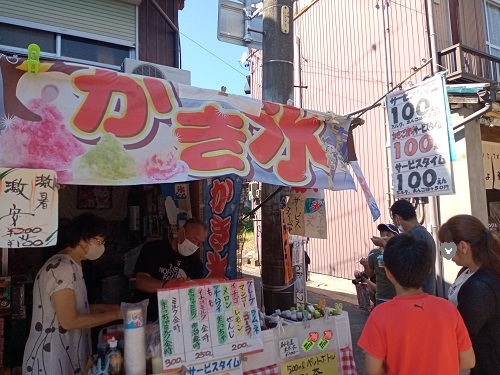 岐阜県海津市のおちょぼ稲荷の一番安いかき氷屋