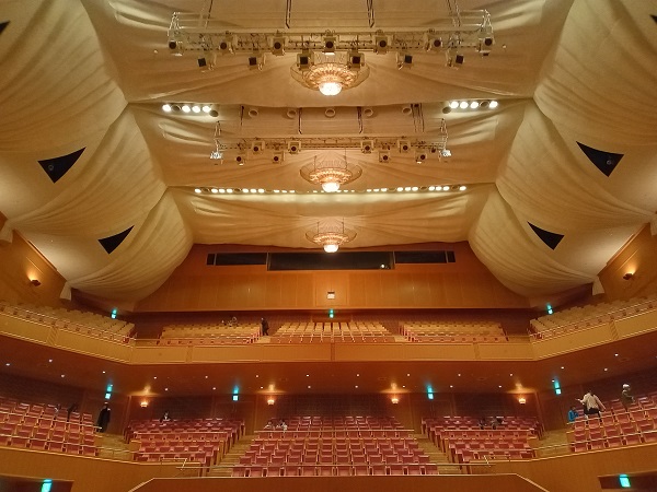 愛知芸術文化センター４階コンサート会場