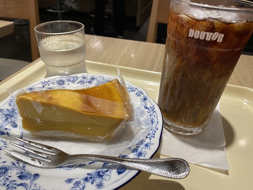 ドトールコーヒーのかぼちゃのタルト