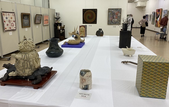 第82回一宮市美術展（工芸部門会場）