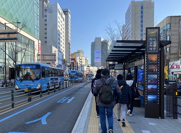 南浦洞の路線バス