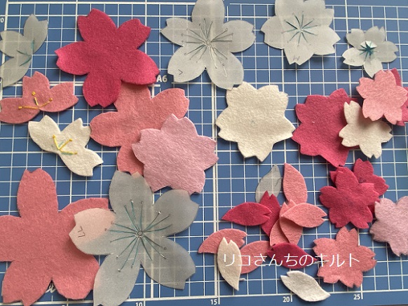 フエルトで桜の花作り