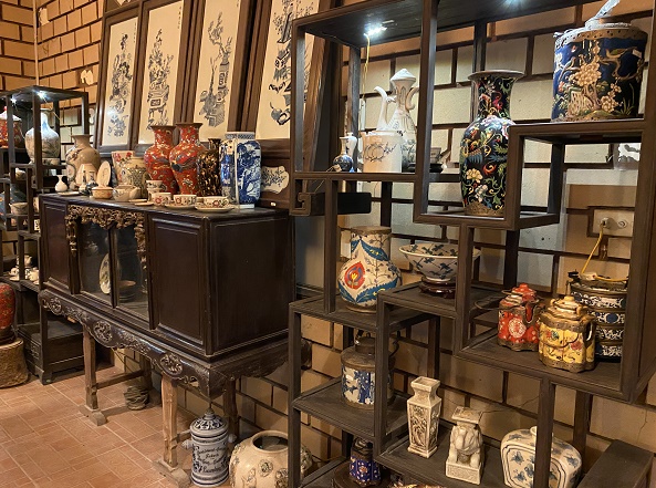 立ち寄ったバッチャン村のお店