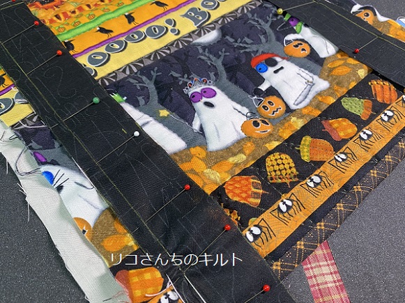 自作のパッチワークミニキルト（ハロウイン）