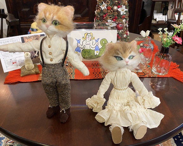 日日のクラフト美卯(愛知県一宮市)で開催中作品展(手羽サキさんのフェルトネコ)