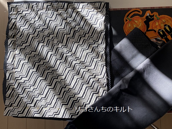 自作のパッチワークキルト（ハロウイン）