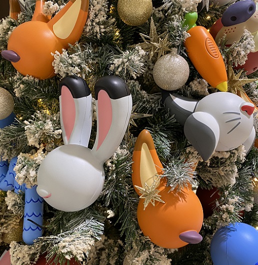 ミッドランドスクエアのクリスマスツリー(ズートピアとコラボ)