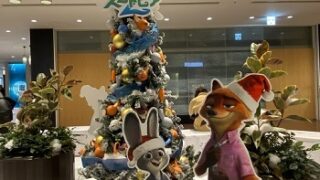 ミッドランドスクエアのクリスマスツリー（ズートピアとコラボ）