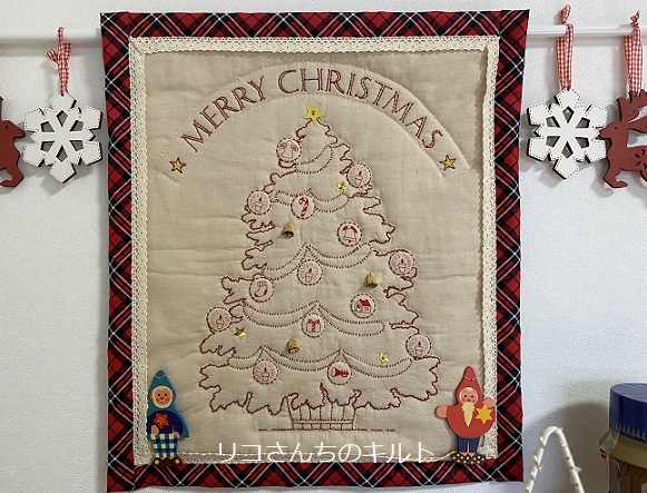 自作のパッチワークタペストリー(ツリー)