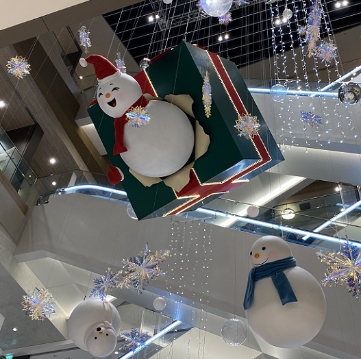 名古屋栄の中日ビルのクリスマス飾り(20254年12月24日撮影)