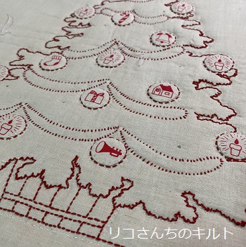 自作のパッチワークタペストリー