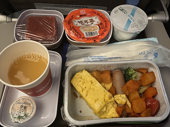 中国東方航空の機内食