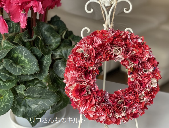 自作の布リース