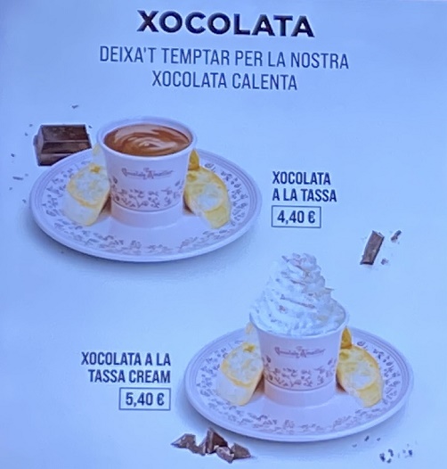 カサ・アマトリェー(バルセロナ)のカフェ