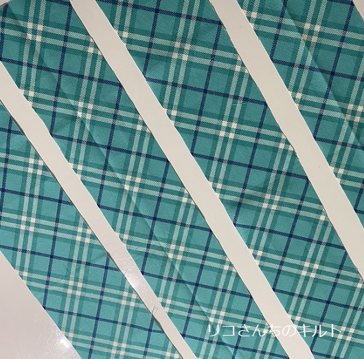 自作のパッチワークキルト