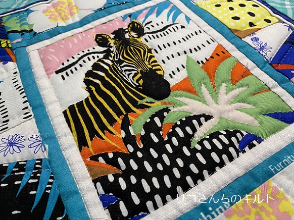 自作のパッチワークキルト(ニューイヤーキルト)