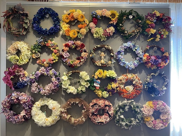 100人のリースの会の作品展（2026年２月21日揚輝荘）