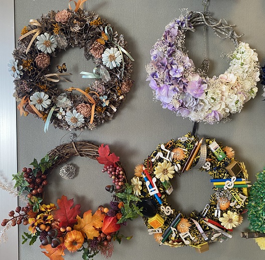 100人のリースの会の作品展（2026年２月21日揚輝荘）