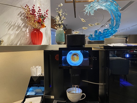 上海浦東空港内のラウンジ