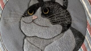 アップリケパンチャーを使ってタペストリー作り