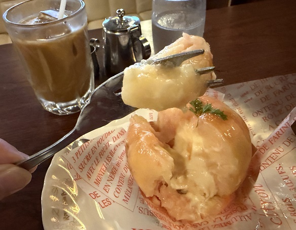 洋菓子喫茶ボンボン(名古屋市東区)の季節商品丸ごとピーチ